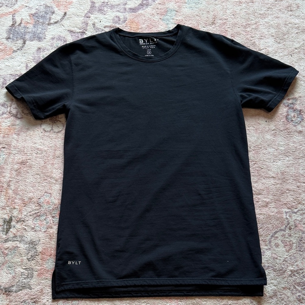 BYLT Men's Black Basic Crew Split Hem